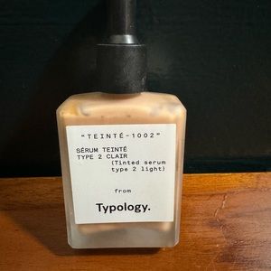 Typology Tinted Serum
with Vitamin C, Squalane & Aloe Vera